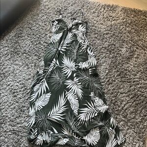 Tropical Leaf Print Maxi Dress